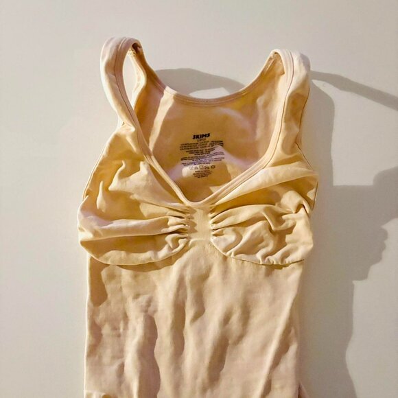 NWOT Skims Shapewear Thick Strap - Picture 2 of 3